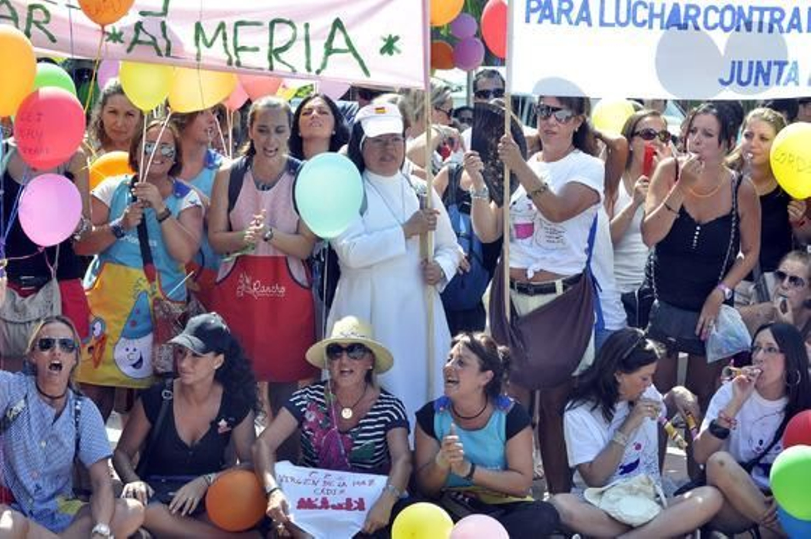 Manifestación frente a la Consejería de Educación de las guarderías que no reciben la financiación prevista.

Foto: Manuel Gómez