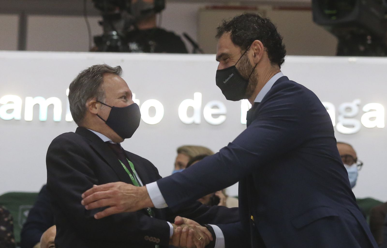 Patrick Comninos, CEO de la BCL, con Jorge Garbajosa.