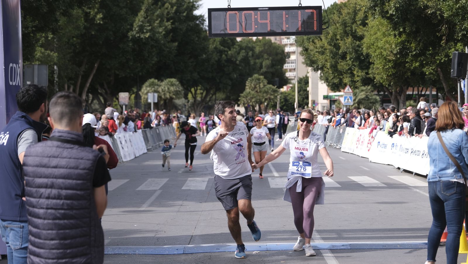 Imágenes de la Carrera de la Mujer 2023 en Almería