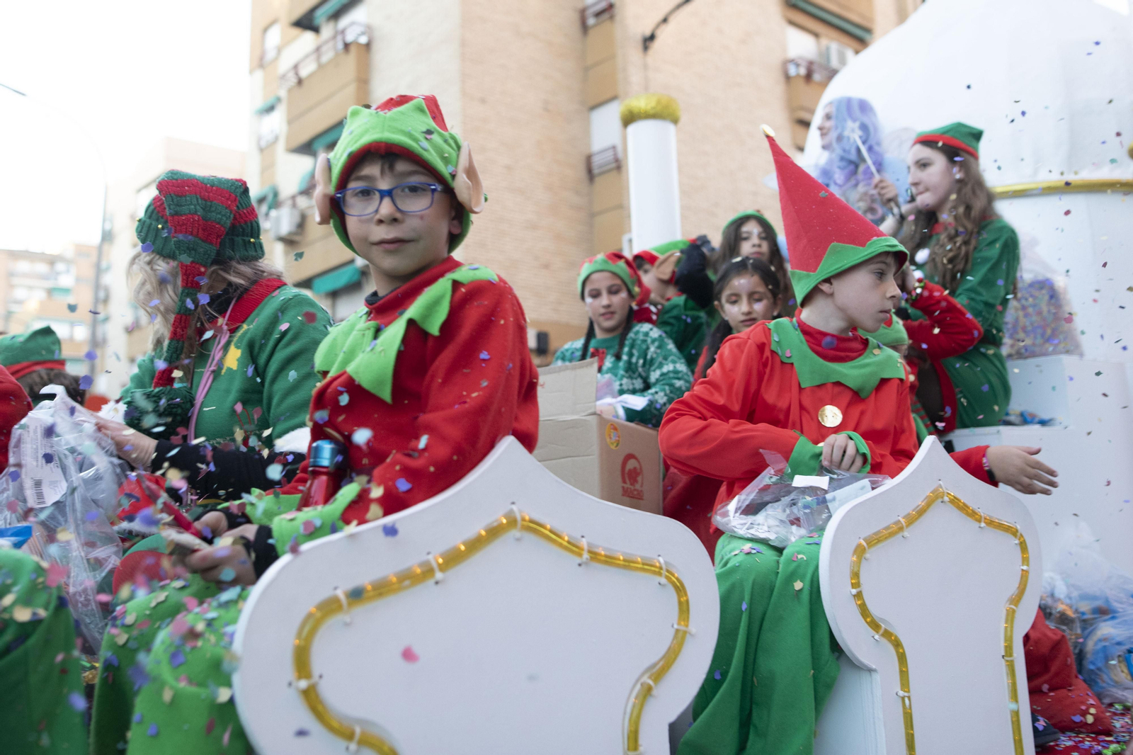 Así ha sido la cabalgata de Papa Noel por Granada