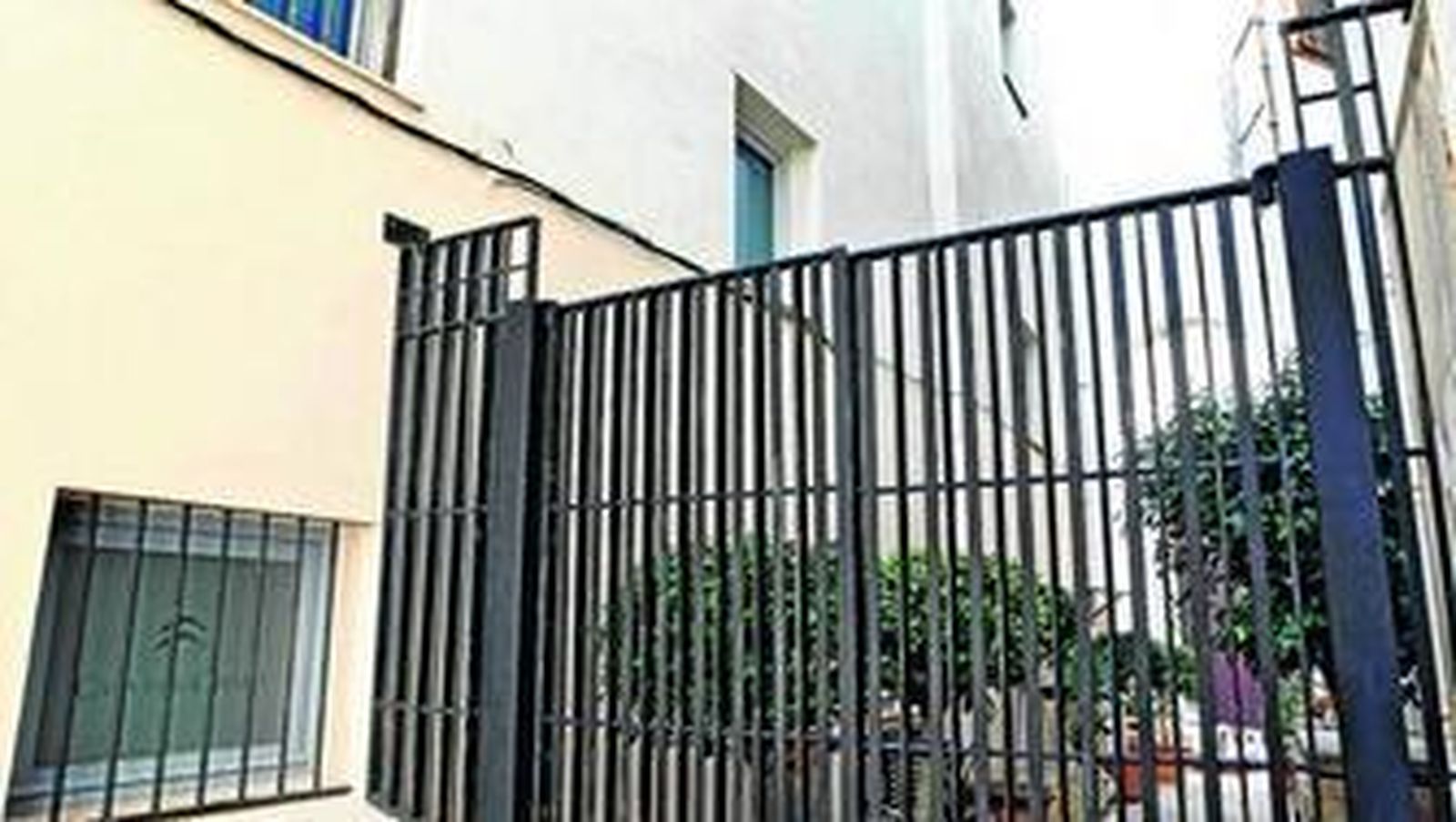 La Casa del Obispo, cerrada desde hace casi un año.