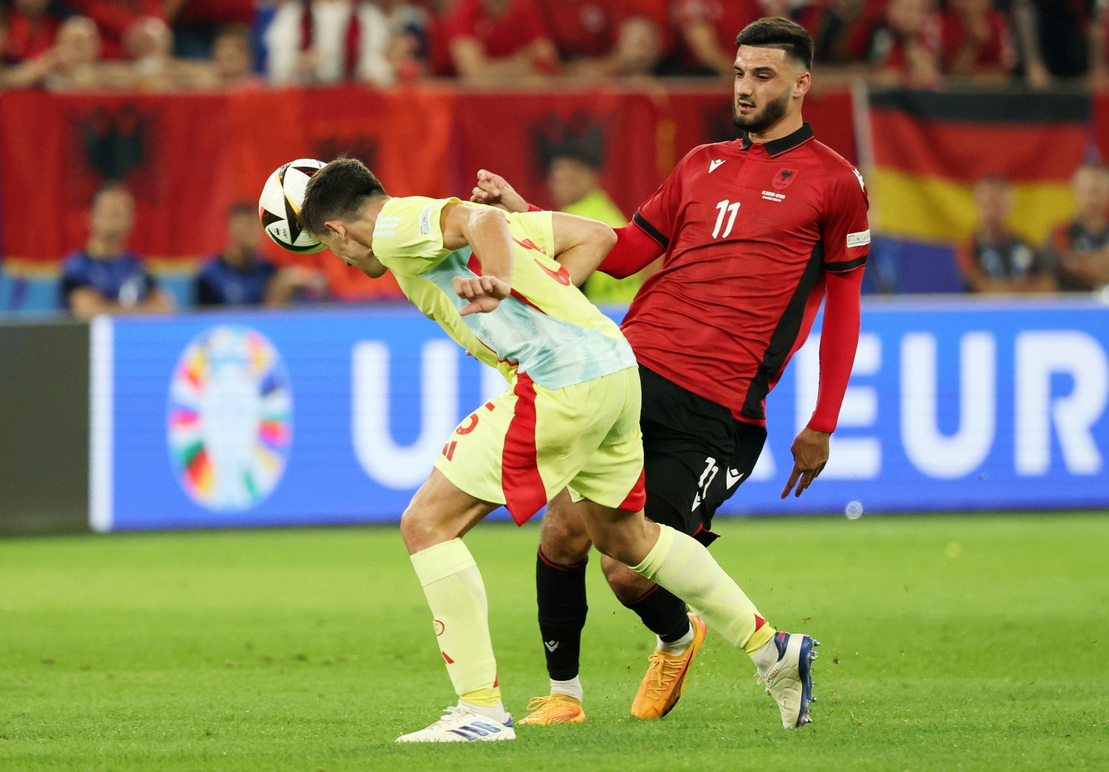 Las fotos del Albania - España