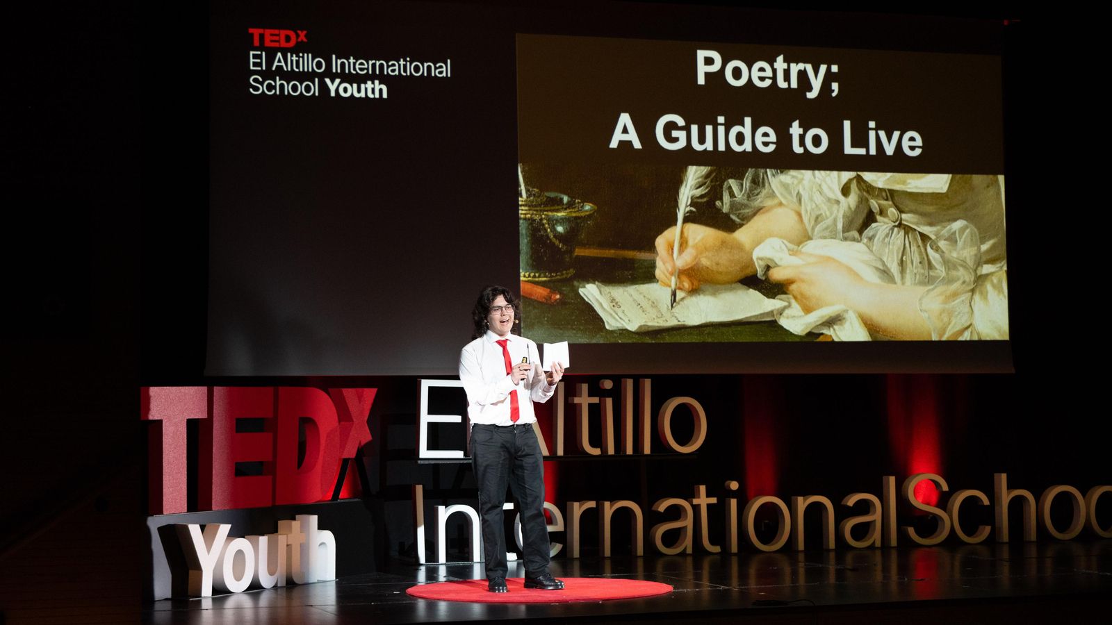 El TEDx Youth El Altillo International School es un ejemplo del compromiso de esta institución con la excelencia educativa.