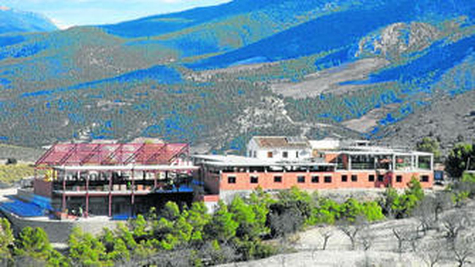 Cedefo de Vélez Blanco donde se puede apreciar la parte que está en obras.