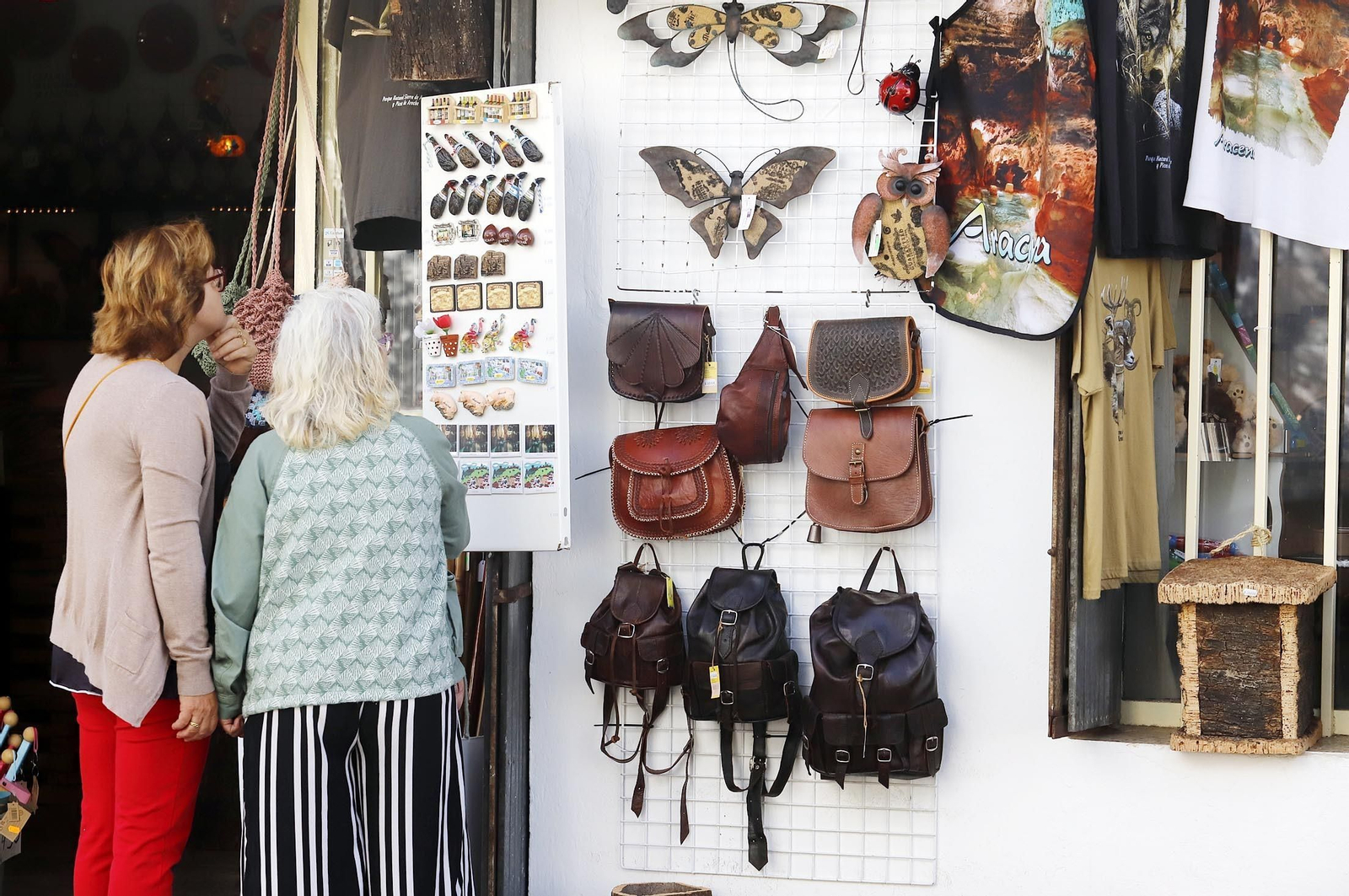 Imágenes de la Vuelta Ciclista a España en su salida desde Aracena en la 17ª etapa