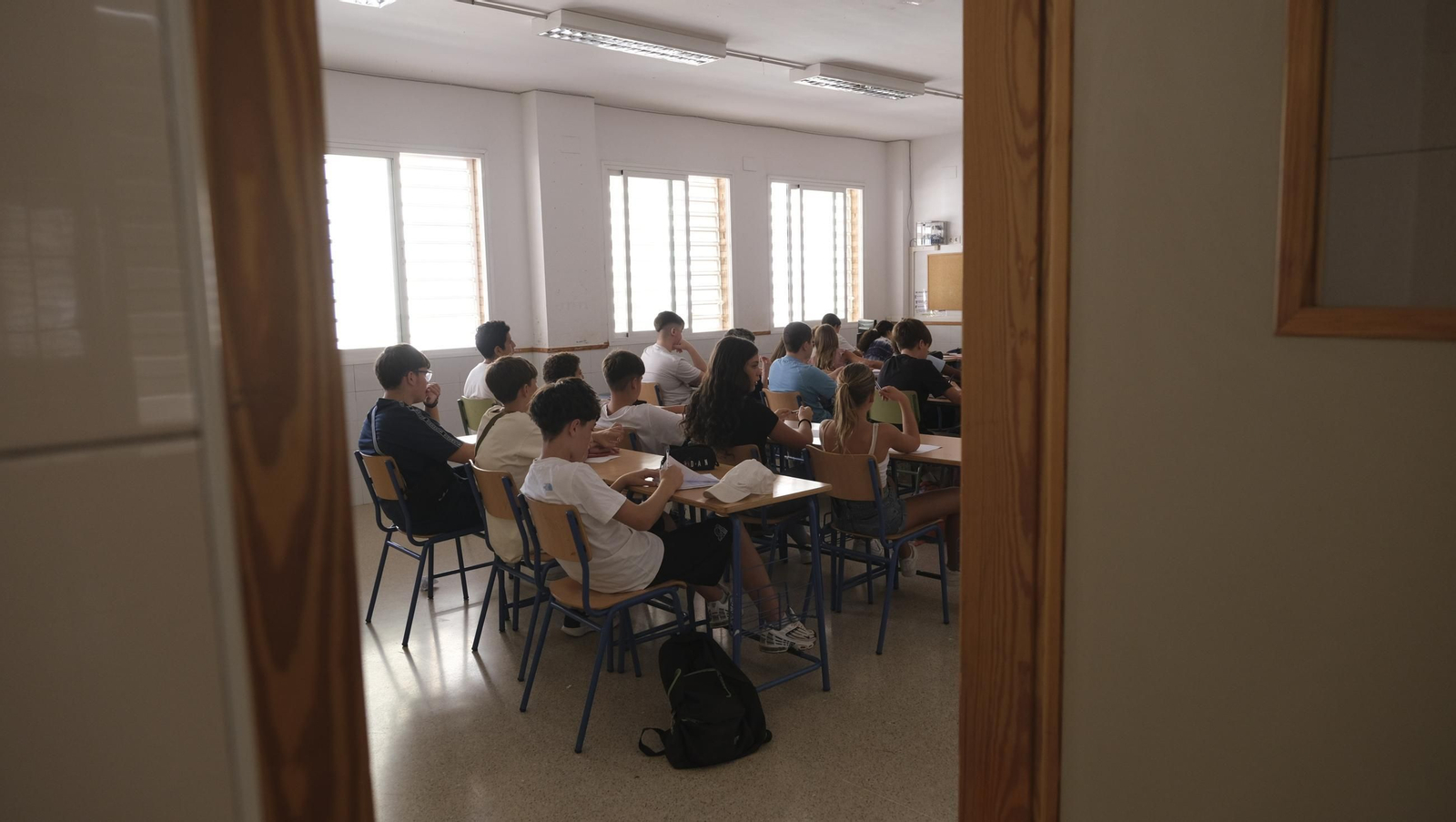 Inicio del curso escolar en el IES Alborán-Manuel Cáliz, en imágenes