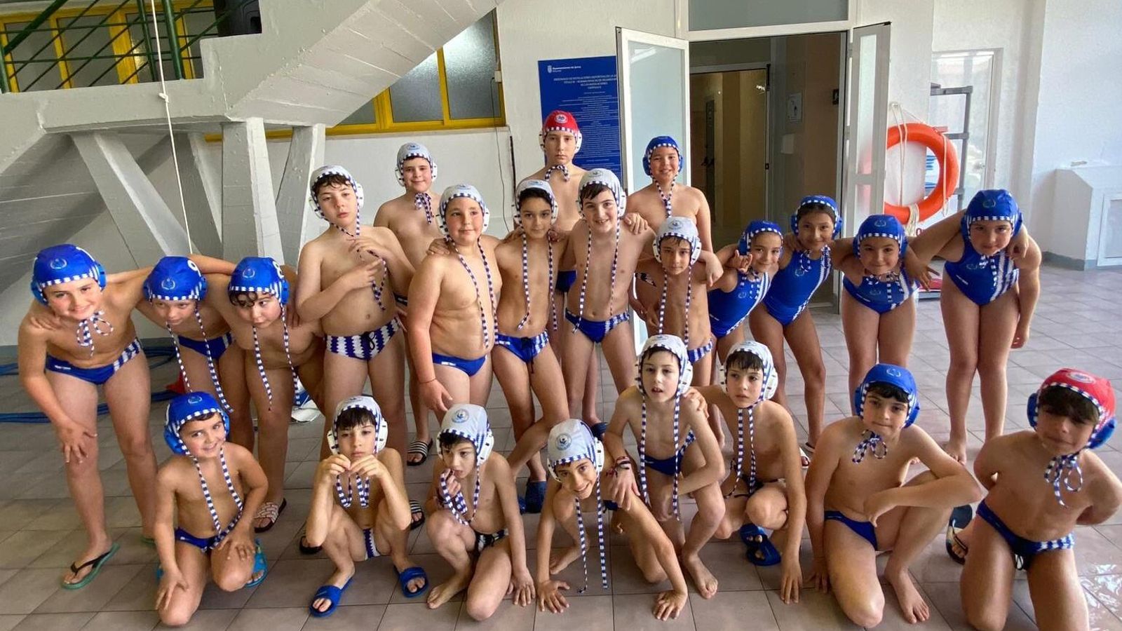 El club cuida de forma especial a los jugadores más pequeños. El club cuida de forma especial a los jugadores más pequeños.