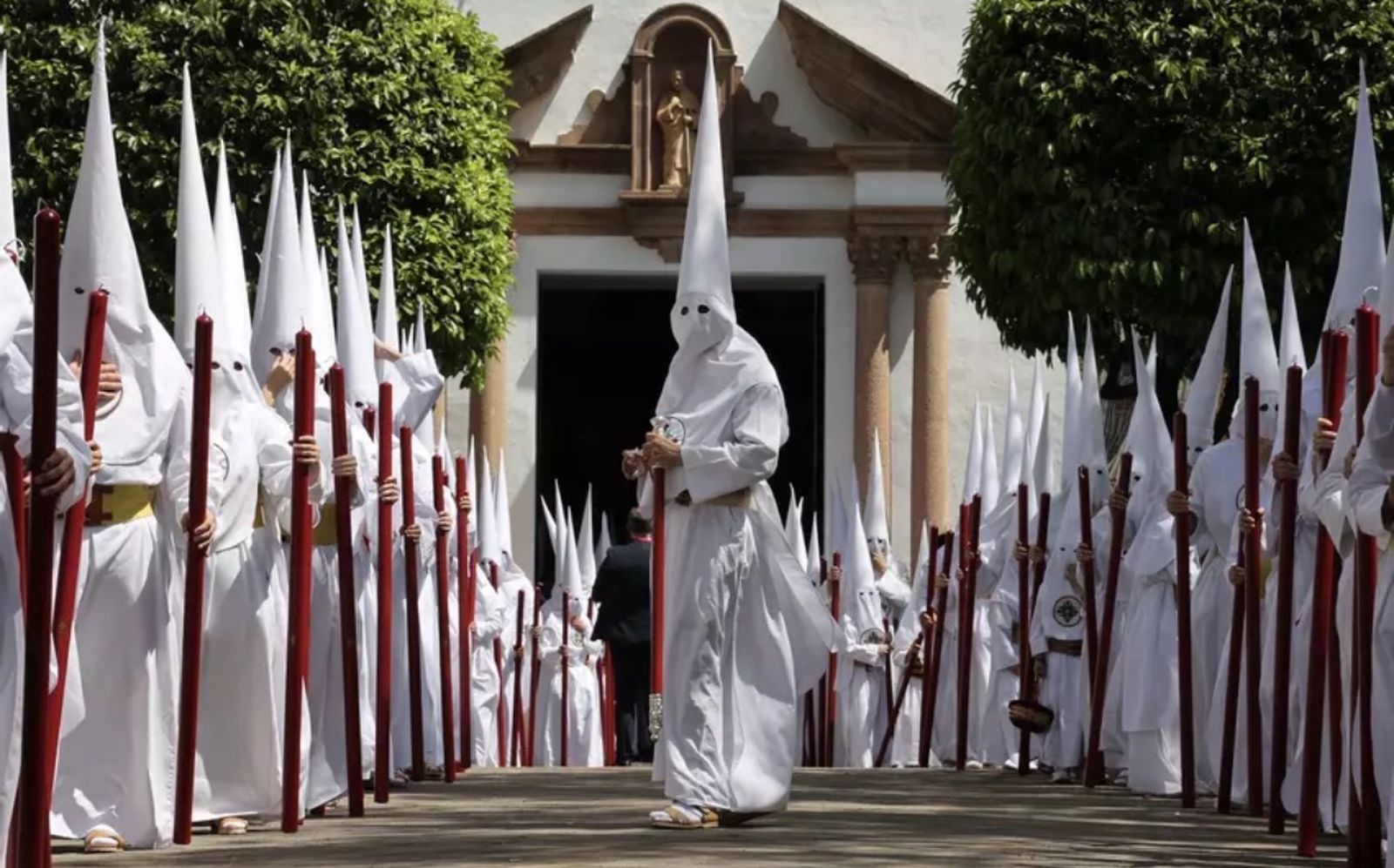 Las elecciones estaban previstas para este domingo