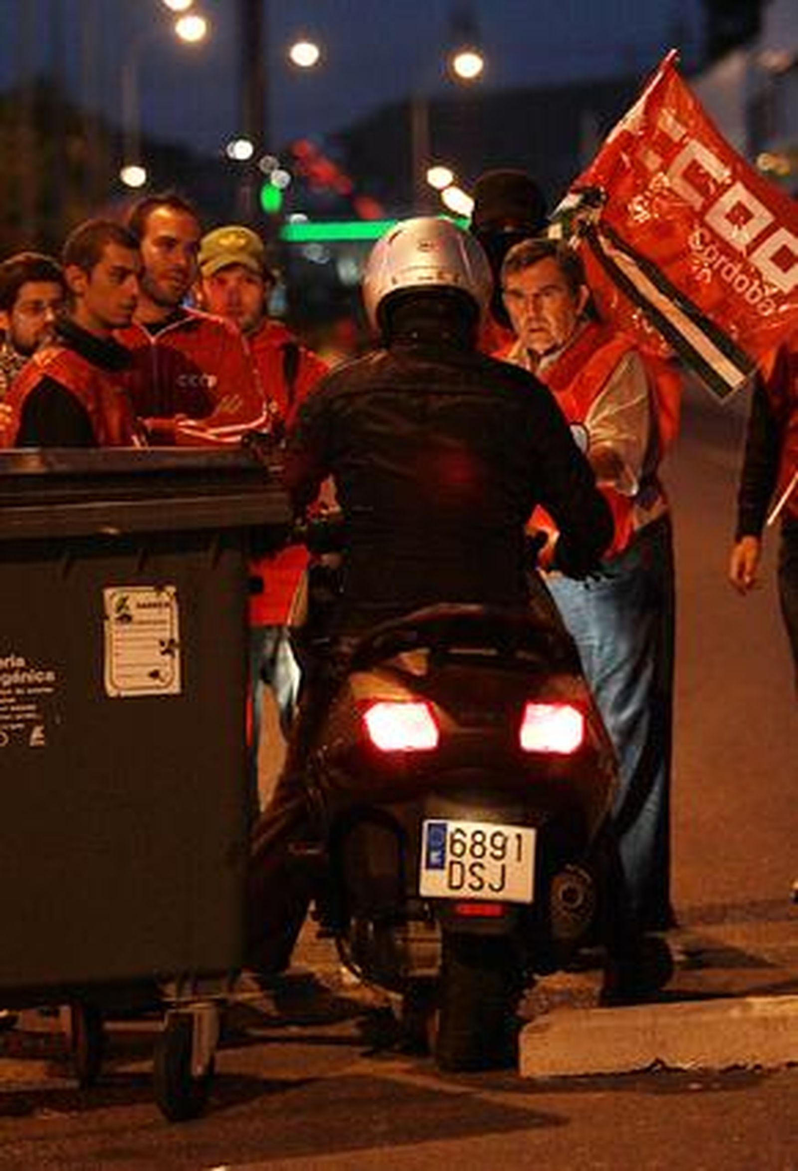 Foto: Óscar Barrionuevo, Rafael A. Butelo, Alguacil