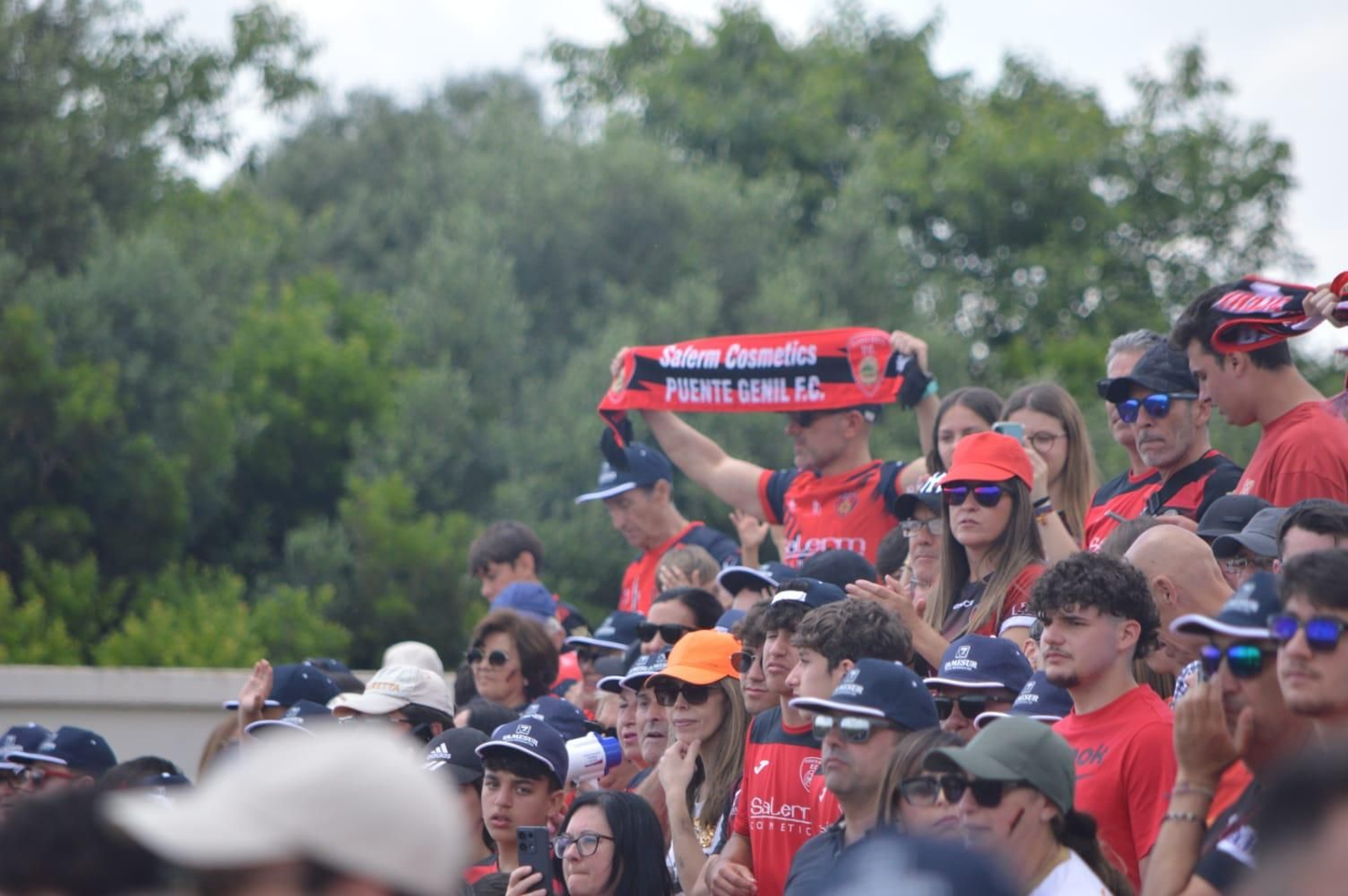 Las mejores fotos del ascenso del Salerm Puente Genil a Segunda Federación
