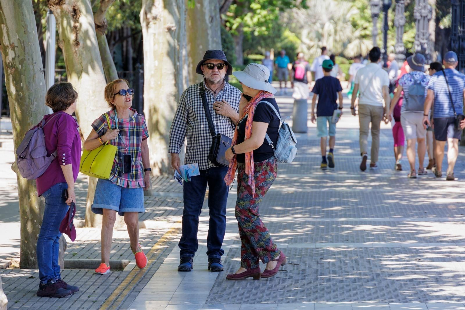 Jornada con la visita de cinco cruceros al puerto de Cádiz
