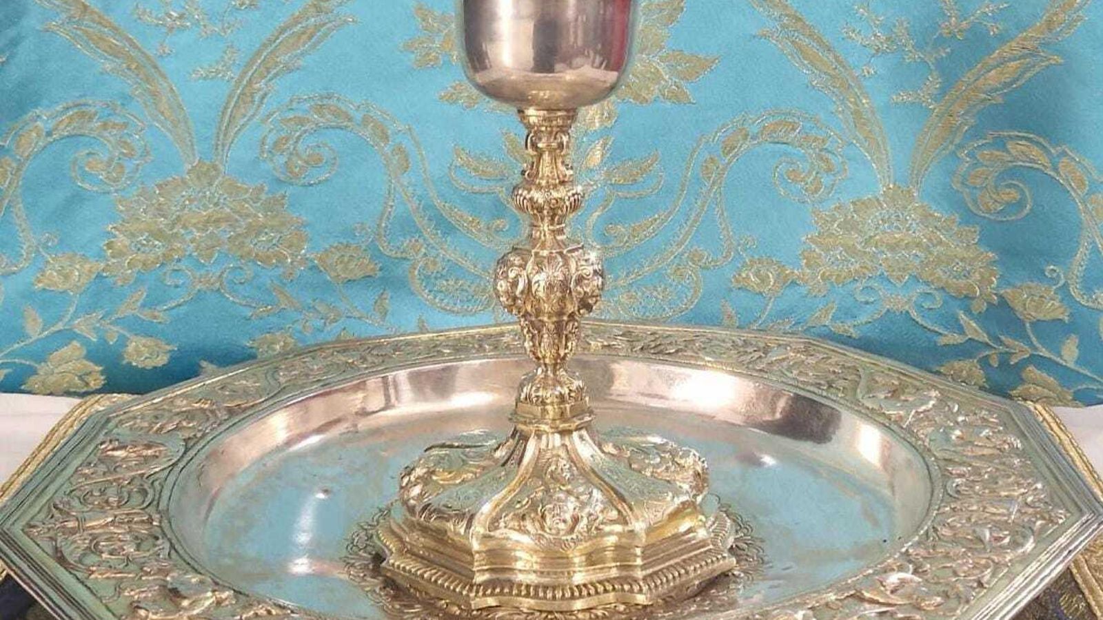 Utensilios para la misa