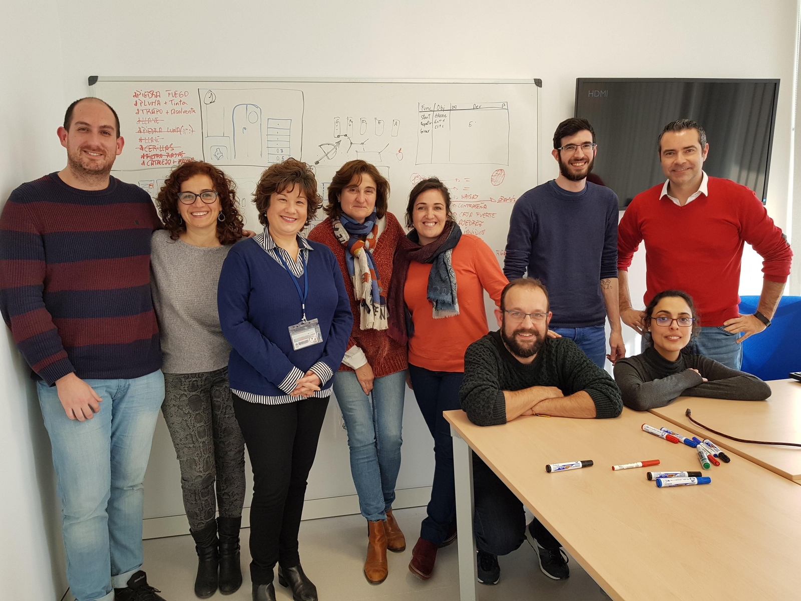 El equipo de la UCA y Omnium Lab que ha realizado el videojuego. El equipo de la UCA y Omnium Lab que ha realizado el videojuego.