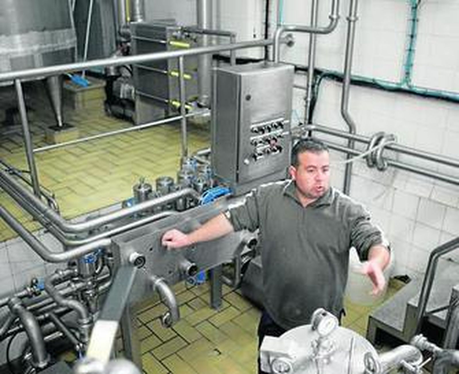 Instalaciones de cooperativa Los Filabres en Lubrín.