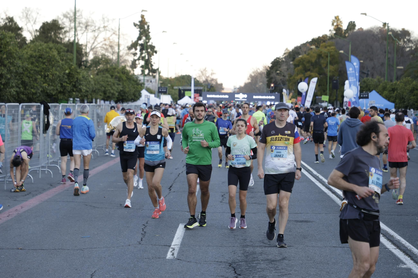 Búscate en el Zurich Maratón de Sevilla 2025