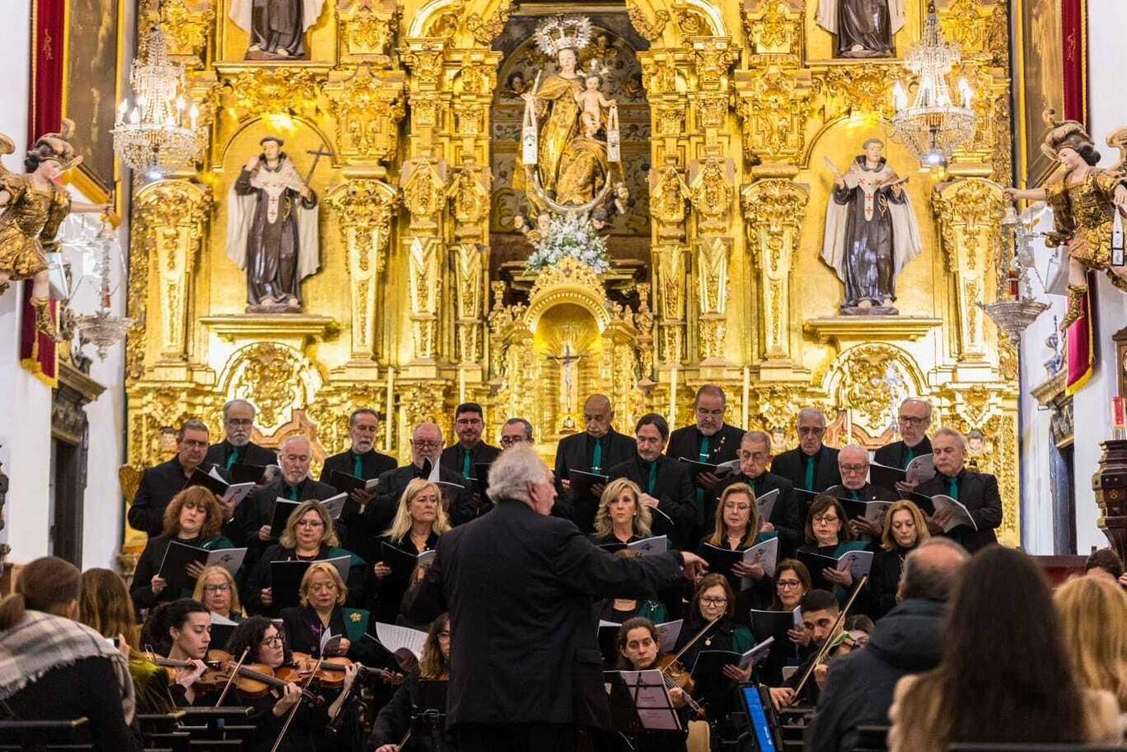 Estreno de la cantata 'Vía Crucis, cuadros líricos de la Pasión' en el Carmen de San Fernando