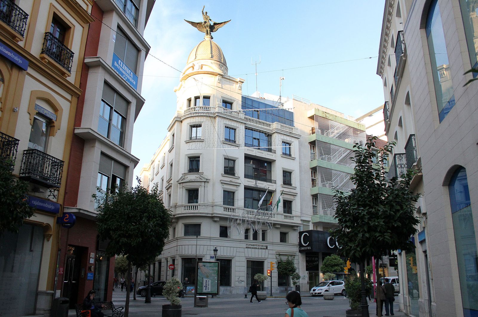 Sede de la Gerencia de Urbanismo, en el antiguo edificio de La Unión y el Fénix.
