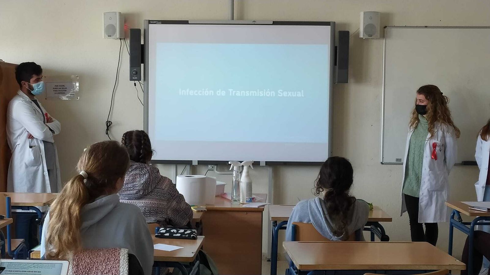 Día Mundial de la Lucha contra el Sida en el IES Sancti Petri de San Fernando