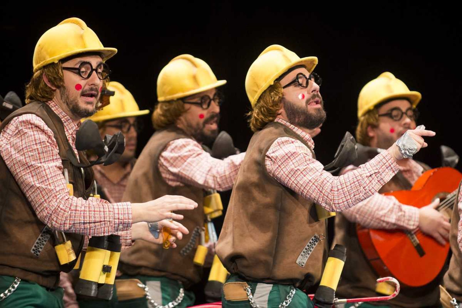 Las imágenes de la decimoquinta función clasificatoria