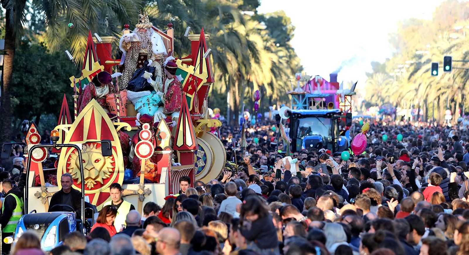 Imágenes de la cabalgata de Reyes Magos 2019 en Jerez