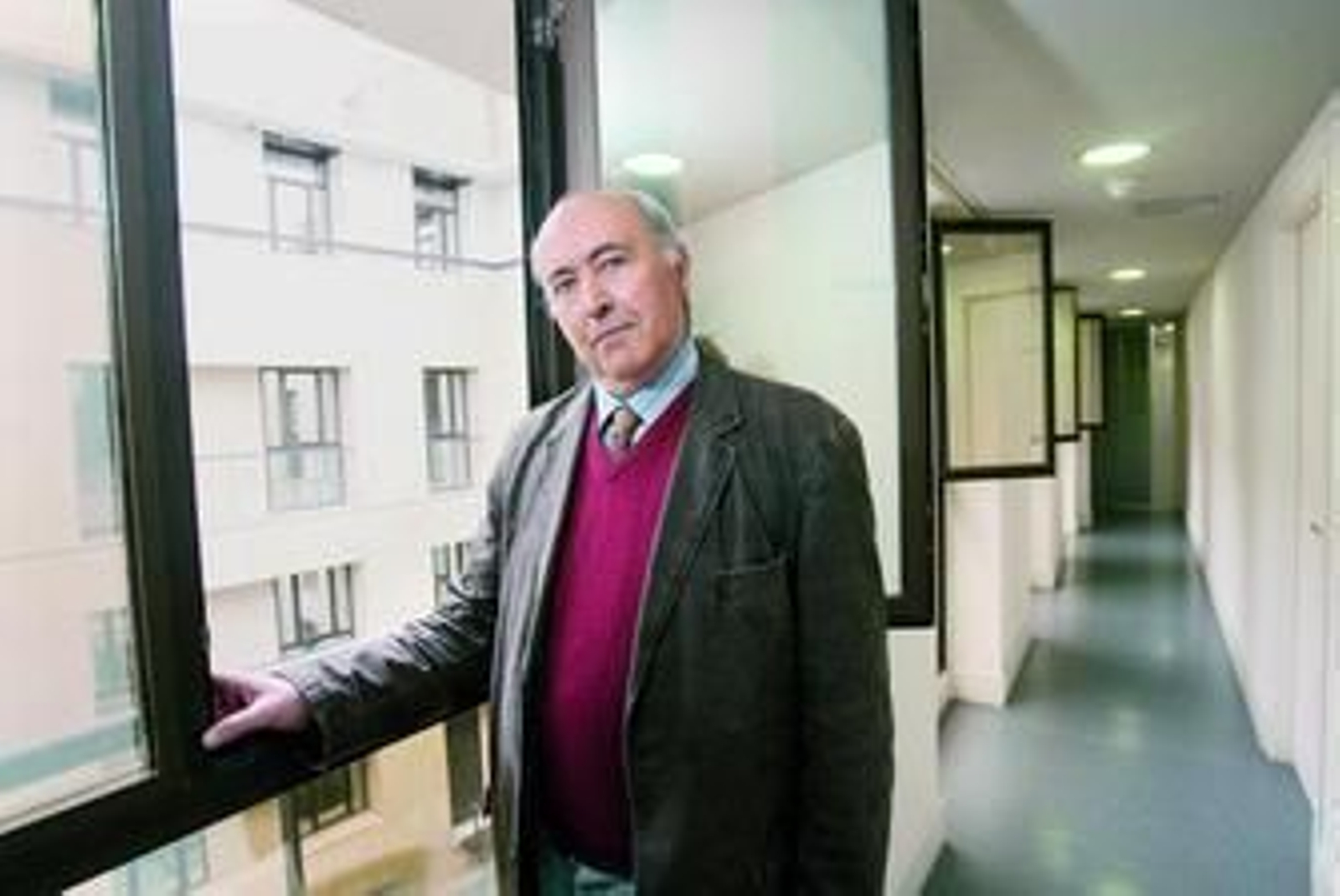 "Franco llegó tarde a Hendaya y Hitler se puso muy nervioso"