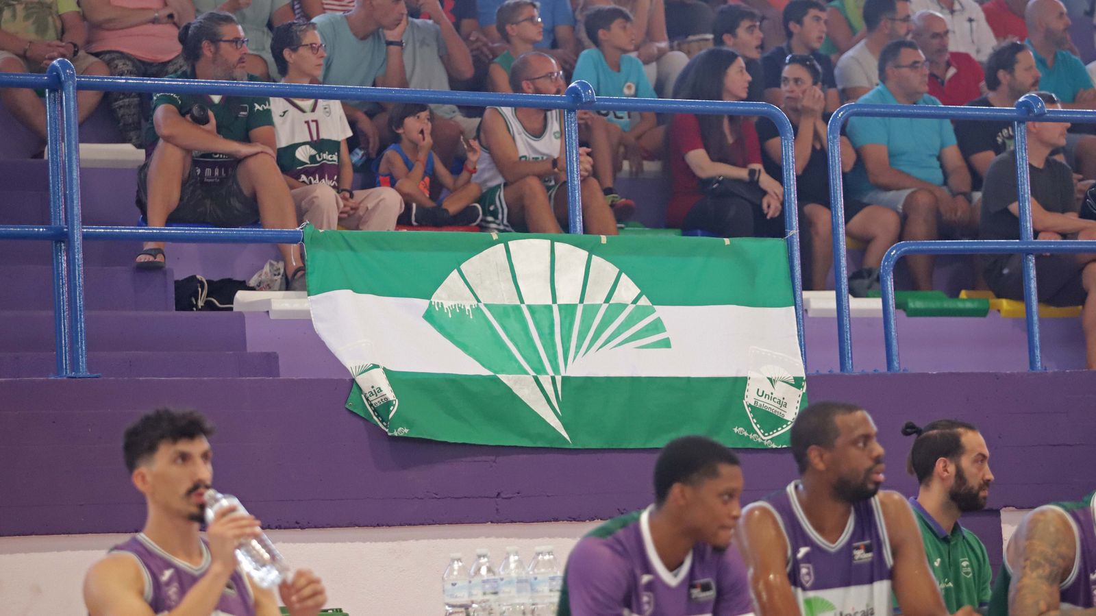 Las mejores fotos del Unicaja - CB Granada en La Línea