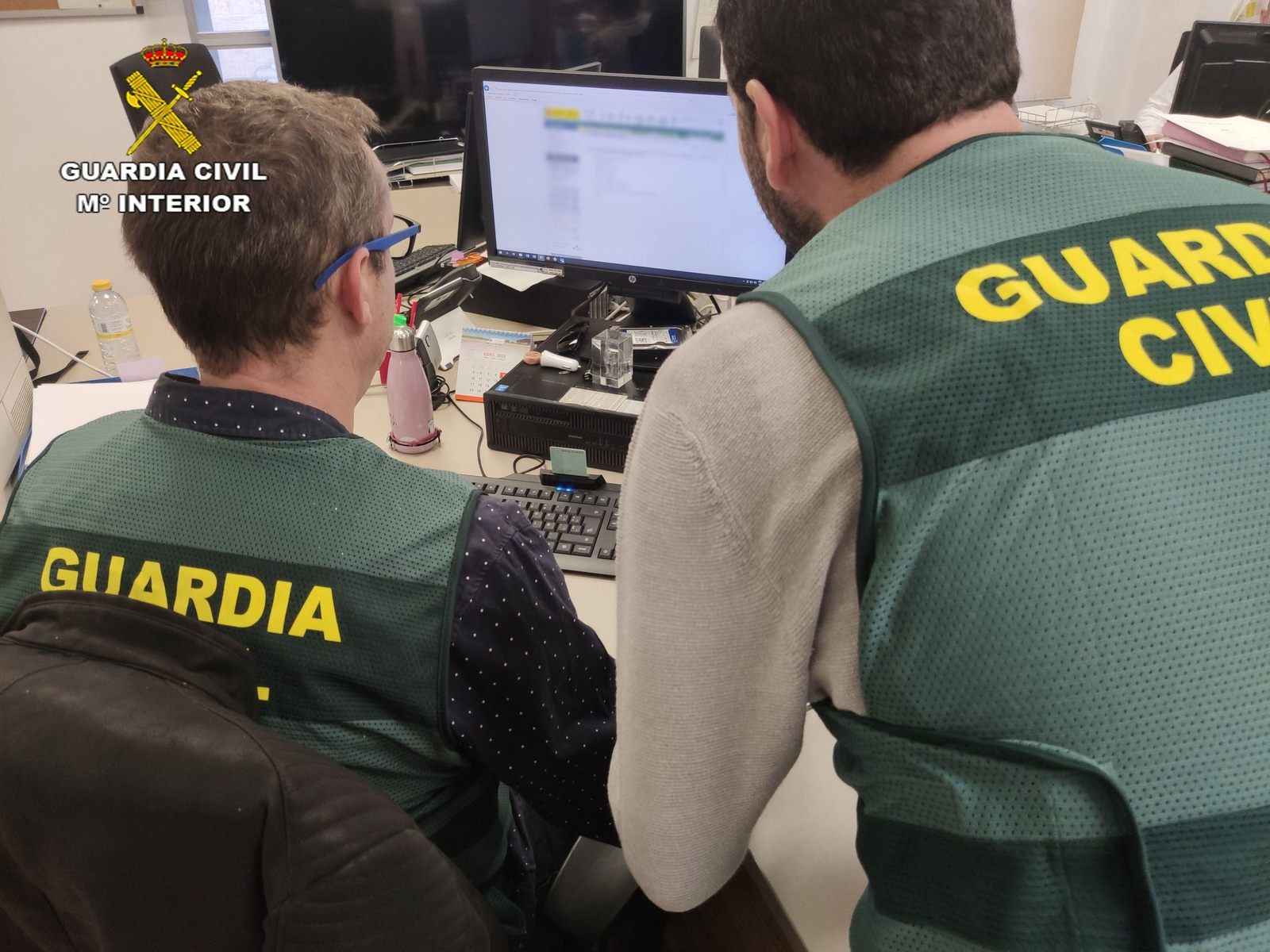 Agentes de la Guardia Civil