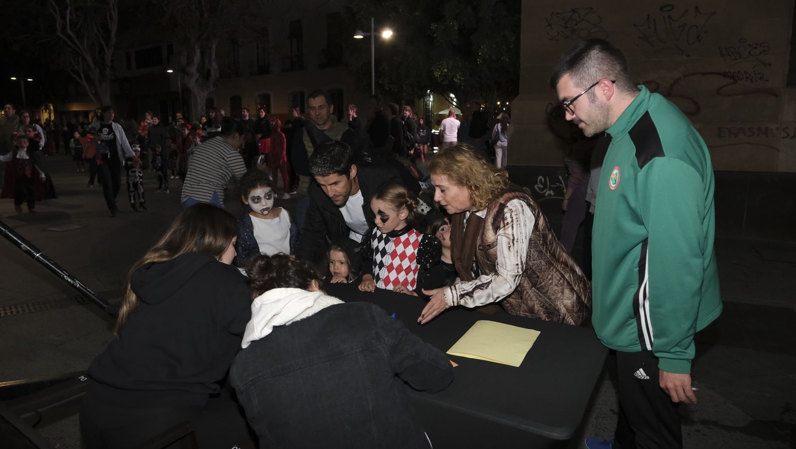 Imágenes de la Noche en Negro de Almería