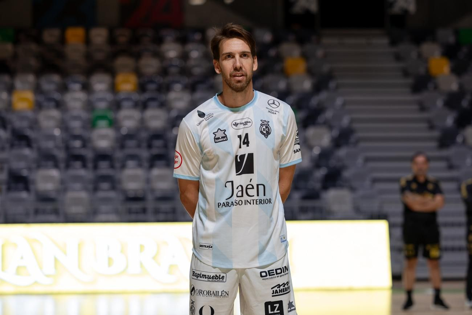 La puesta de largo de las secciones del Jaén Paraíso Interior FS