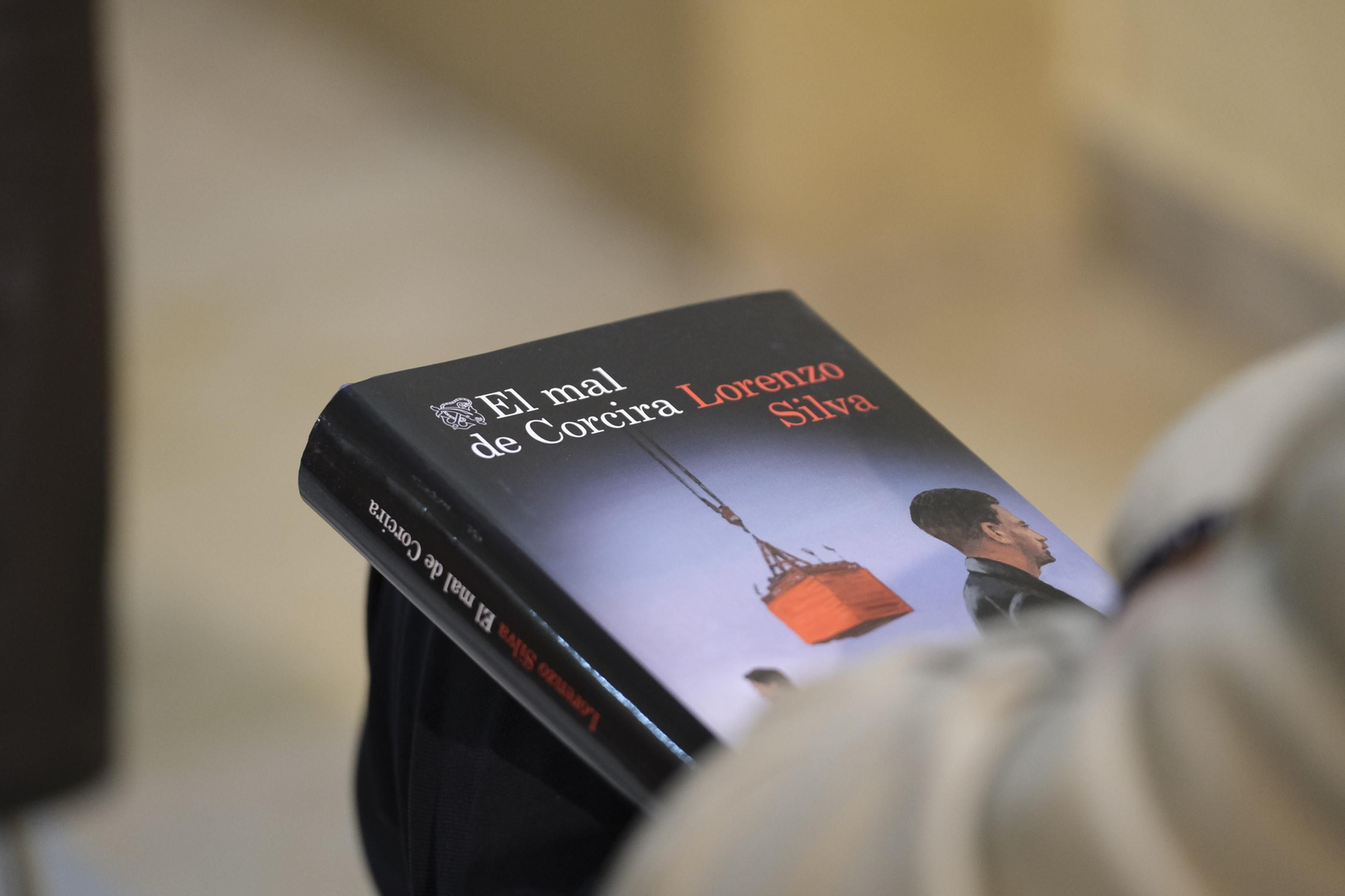 Fotogalería El Diario de los Libros. Lorenzo Silva.