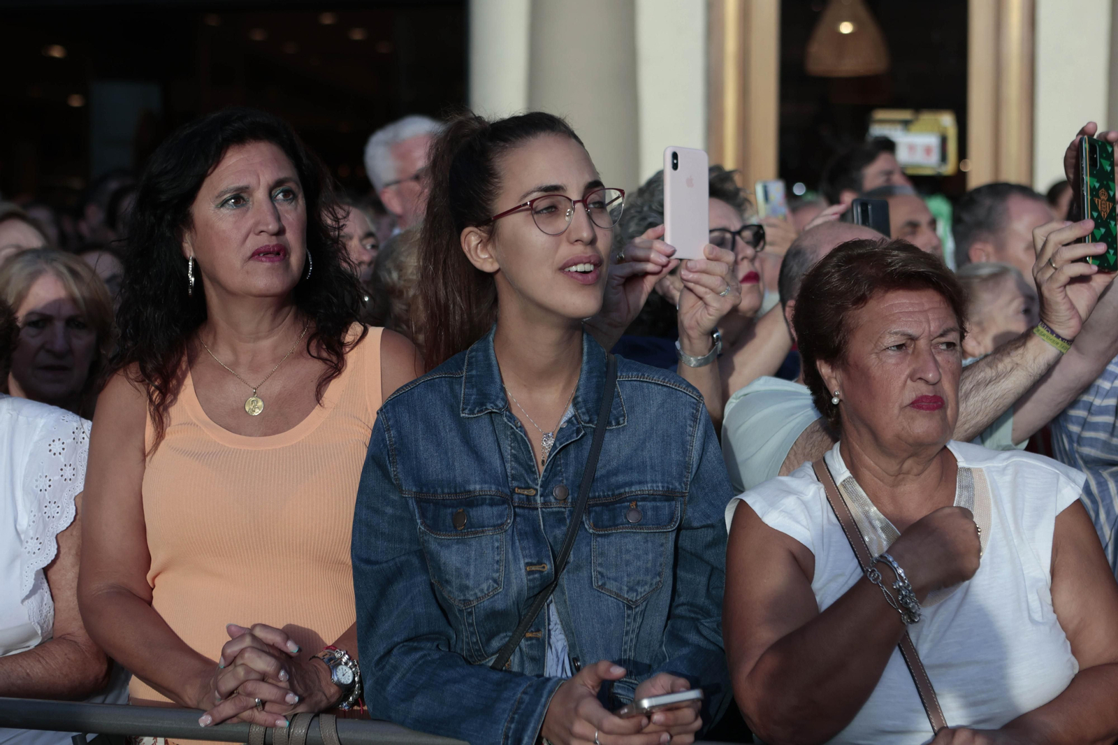 La procesión de la Virgen de los Reyes en imágenes