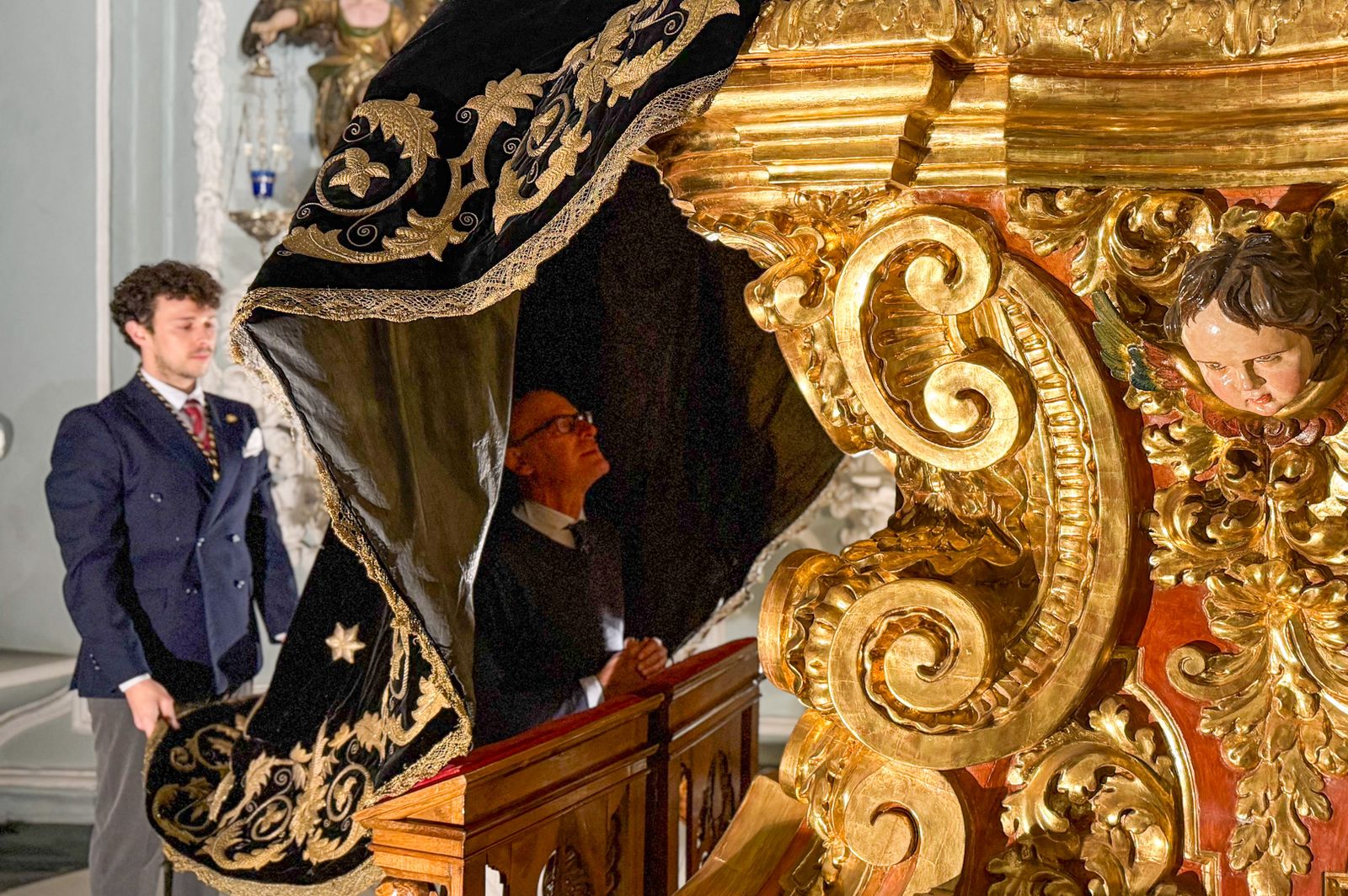 Las mejores fotos de la presentación de los niños a la Virgen de los Dolores de Córdoba