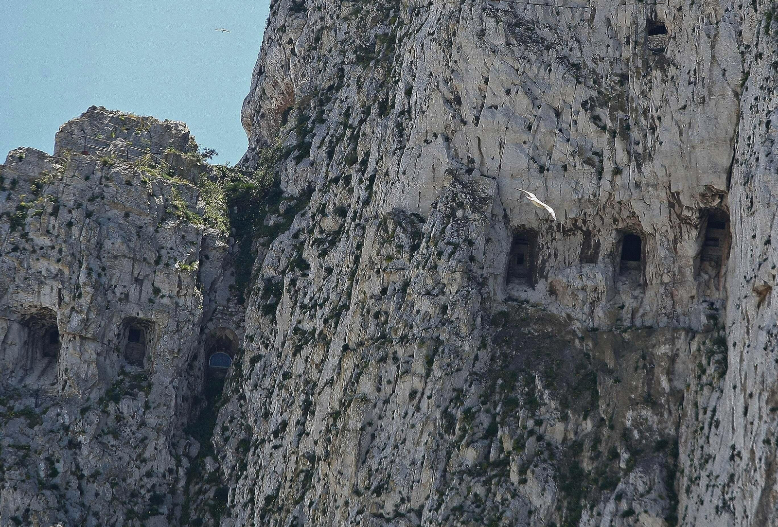 Las Defensas del Norte de Gibraltar, en imágenes