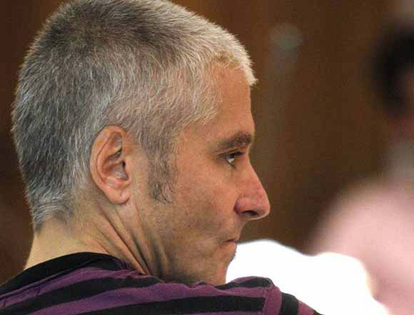 La juez ante un indiferente Txapote: "¡Y encima se ríen estos cabrones!"