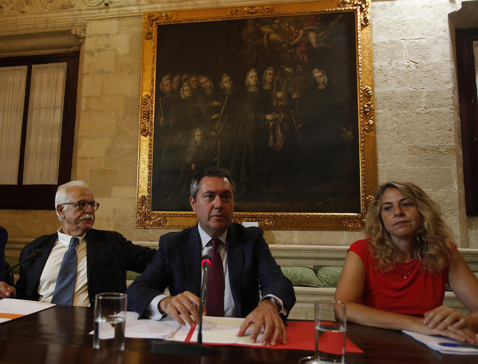 Espadas presenta las ordenanzas fiscales para 2019.