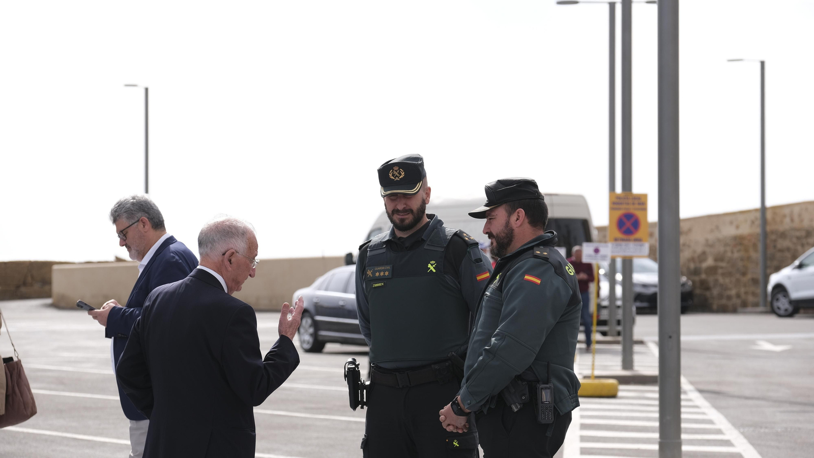 Imágenes de la inauguración de la Lonja del Puerto Pesquero de Roquetas de Mar
