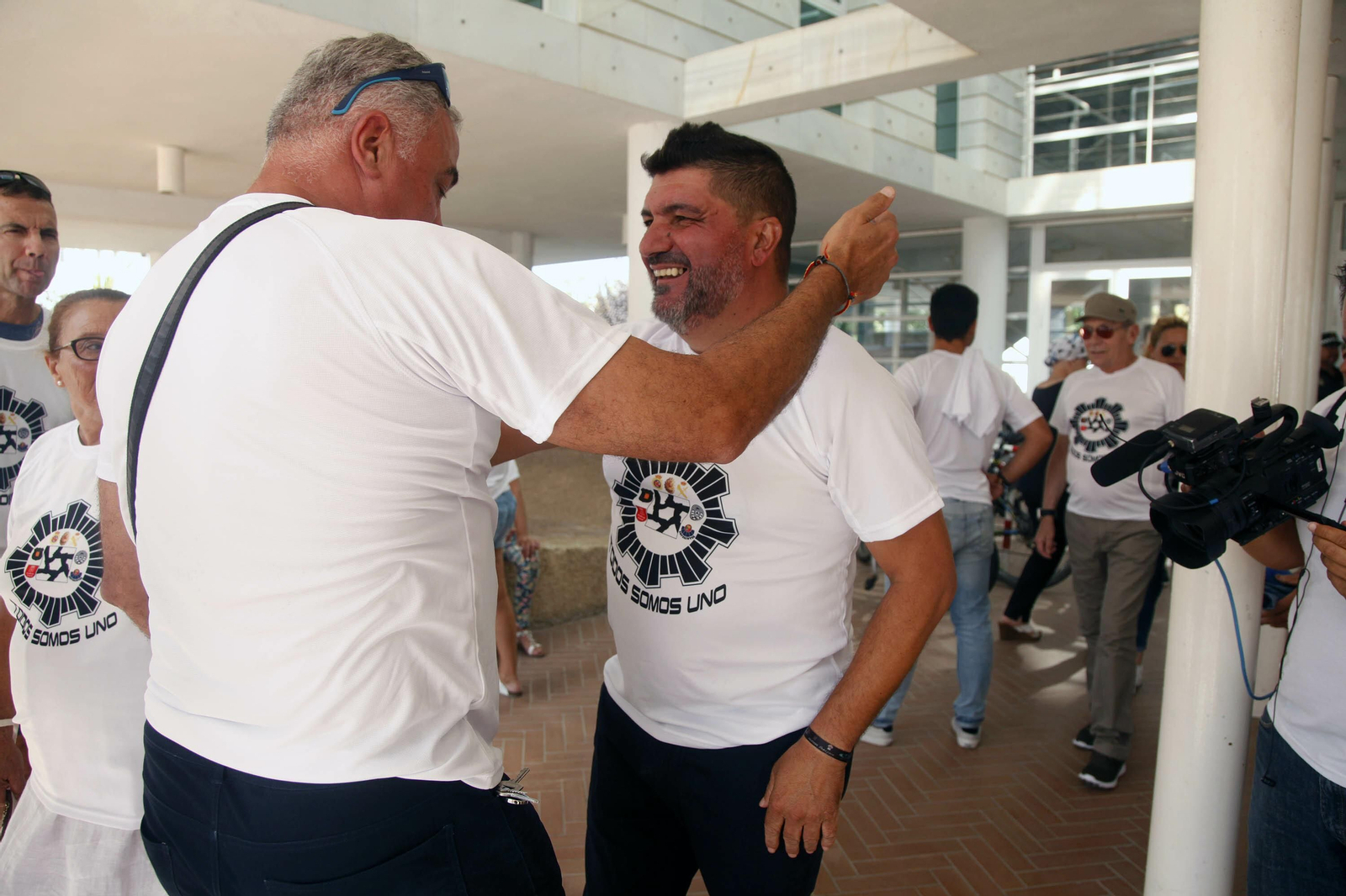 Imágenes de la manifestación de apoyo a Antonio Garrido, policía apuñalado en Punta Umbría