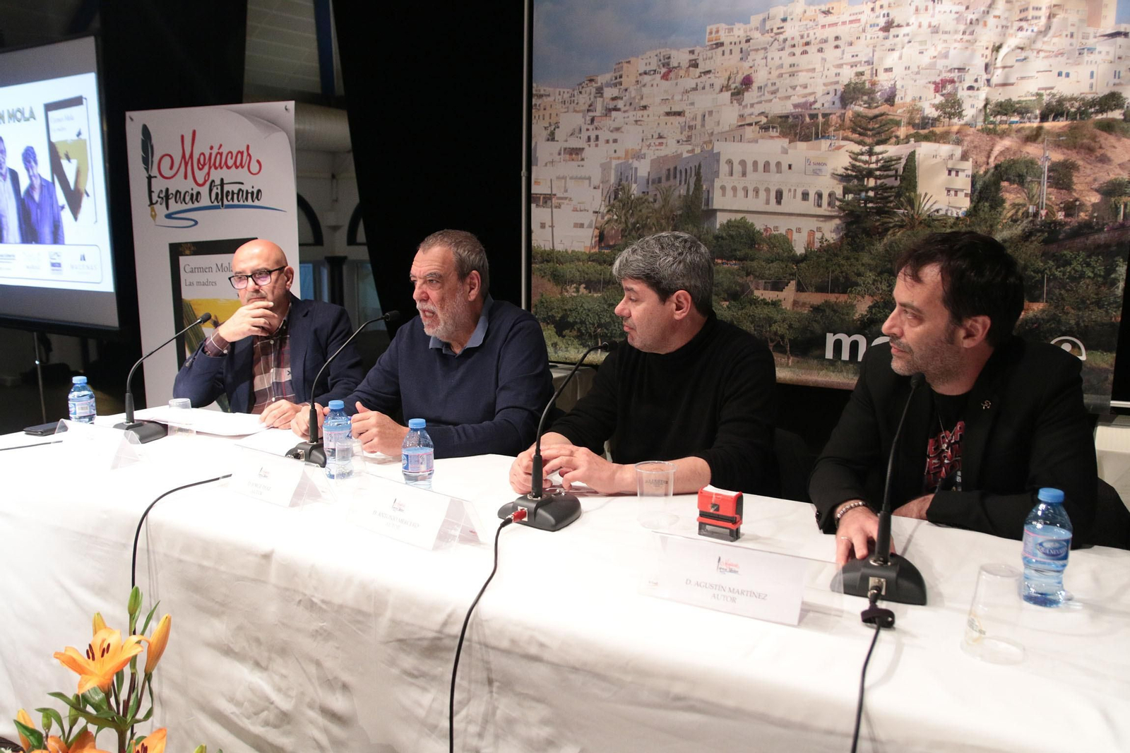 'Mojácar, Espacio Literario' se estrena con Carmen Mola y su novela 'Las Madres'