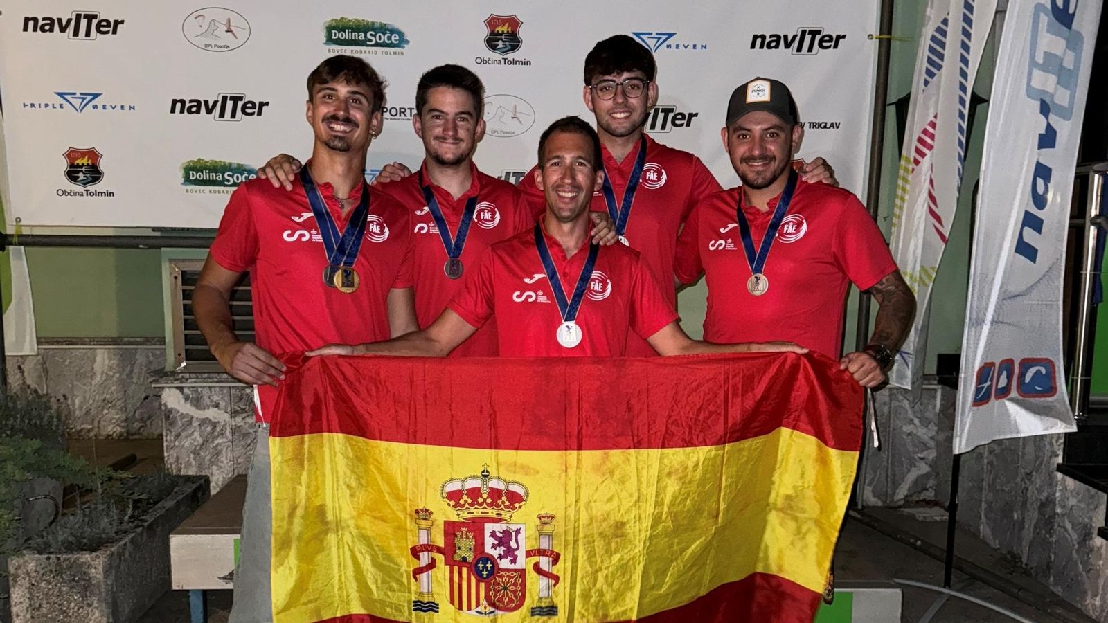Marcelo junto a sus compañeros de equipo.