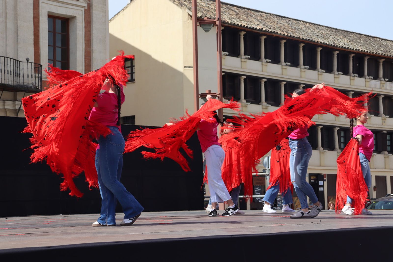 'Flashmob' en La Corredera por el Día Internacional de la Danza