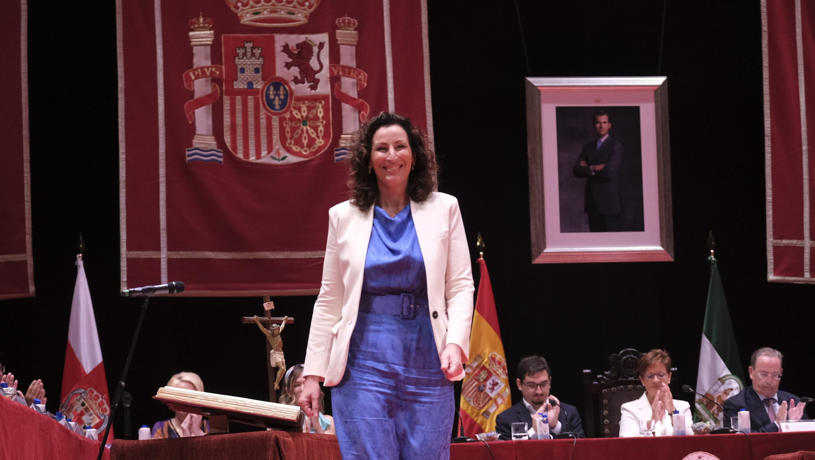 Imágenes de la constitución de la Corporación Municipal de almería, con María Vázquez como Alcaldesa