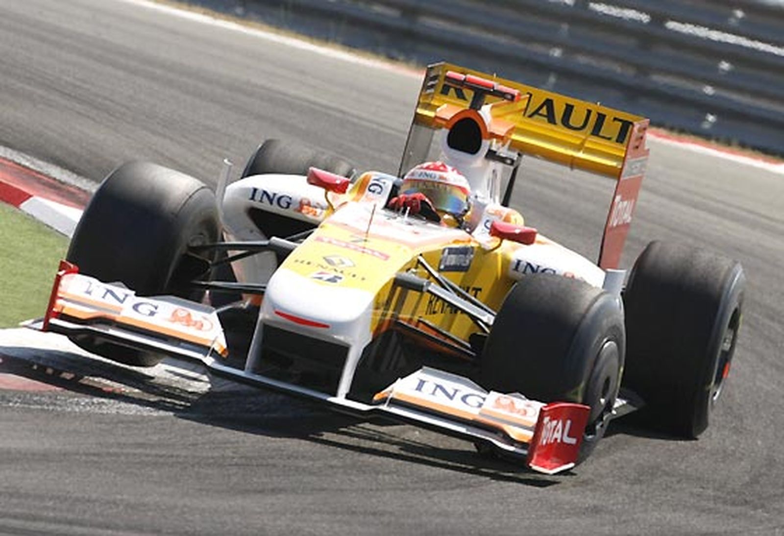 Alonso (Renault).  Foto: AFP Photo / Reuters / EFE