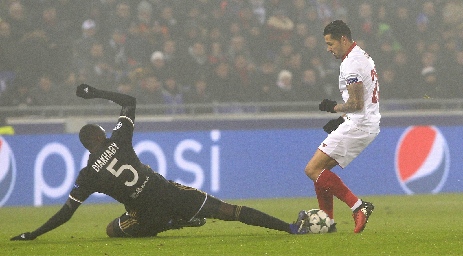 El Lyon-Sevilla, en imágenes.
