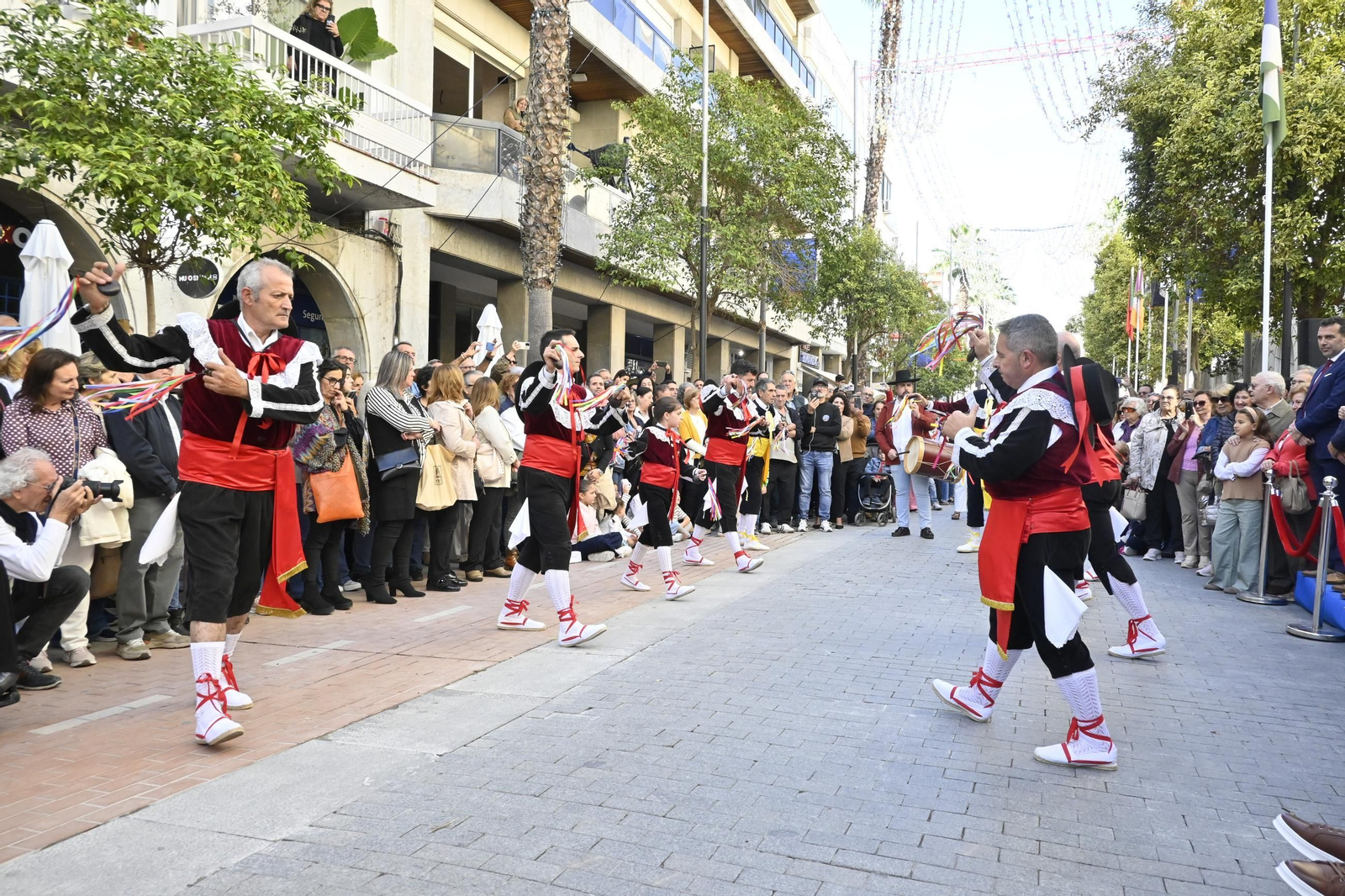 Las mejores mágenes del "II Encuentro de Danzas y Folclore Tradicional" de la provincia de Huelva