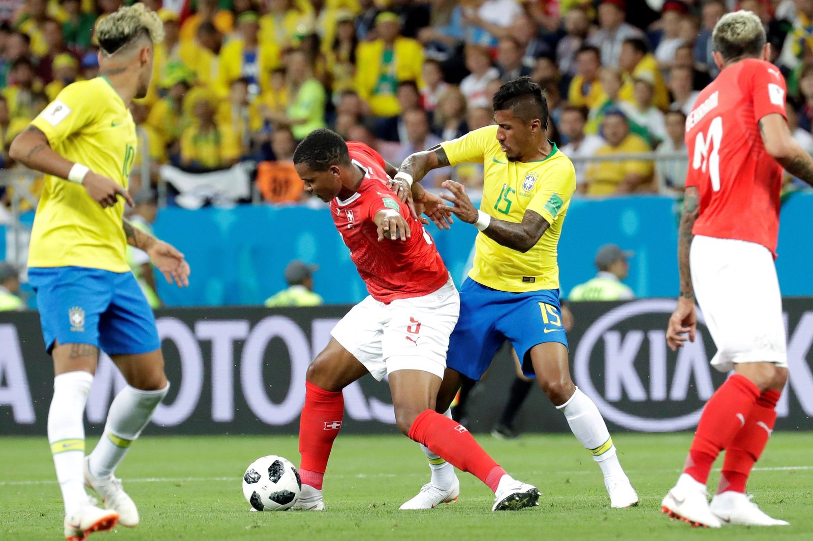 Las imágenes del Brasil-Suiza