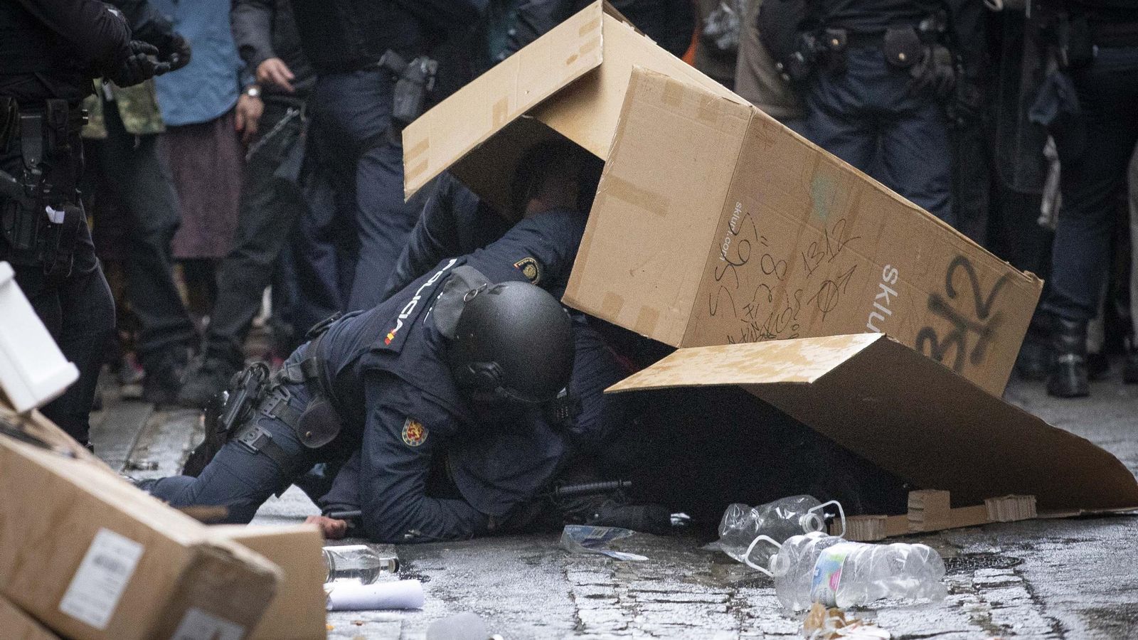 Detención de uno de los activistas Detención de uno de los activistas