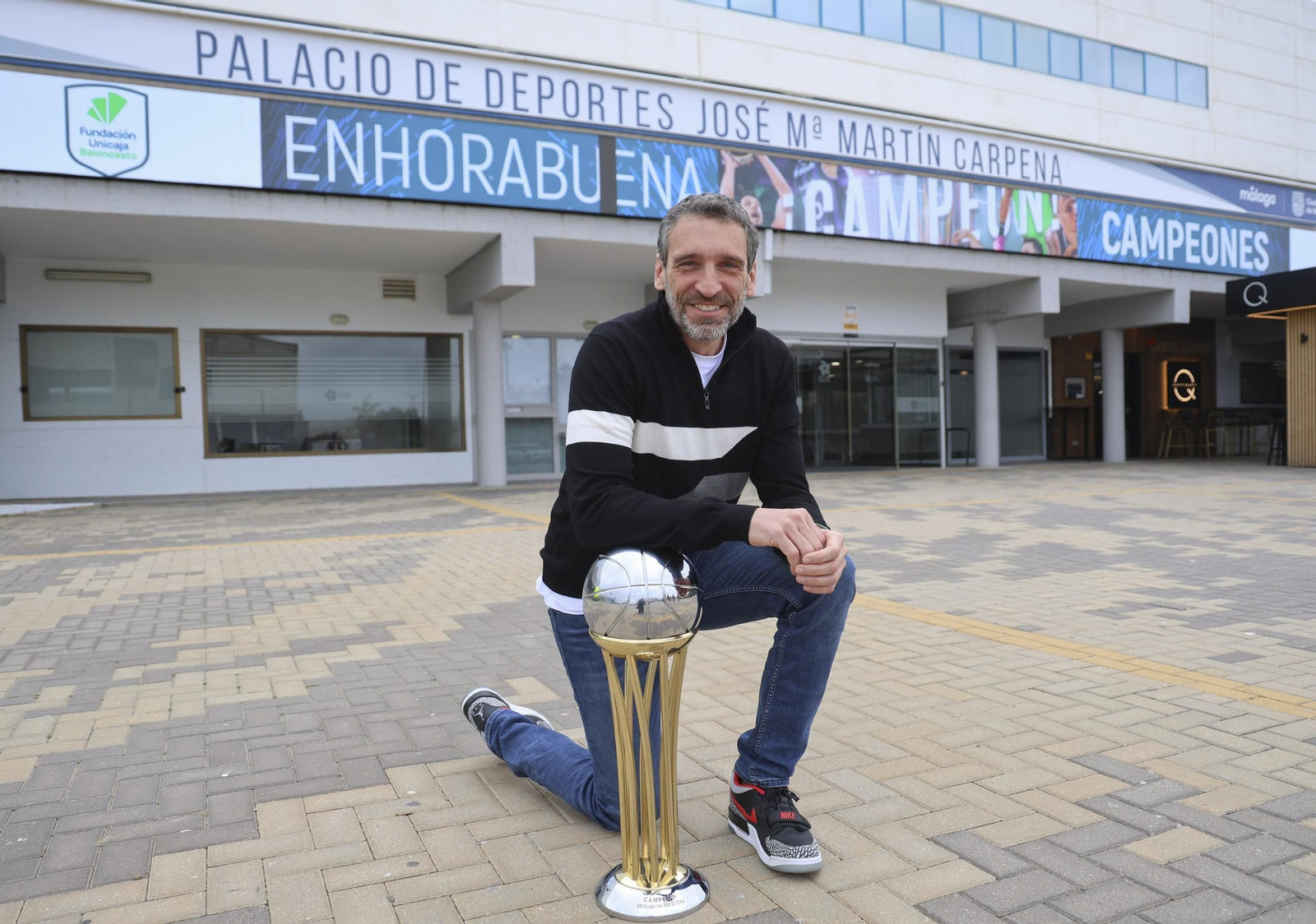 La entrevista a Ibon Navarro, en fotos