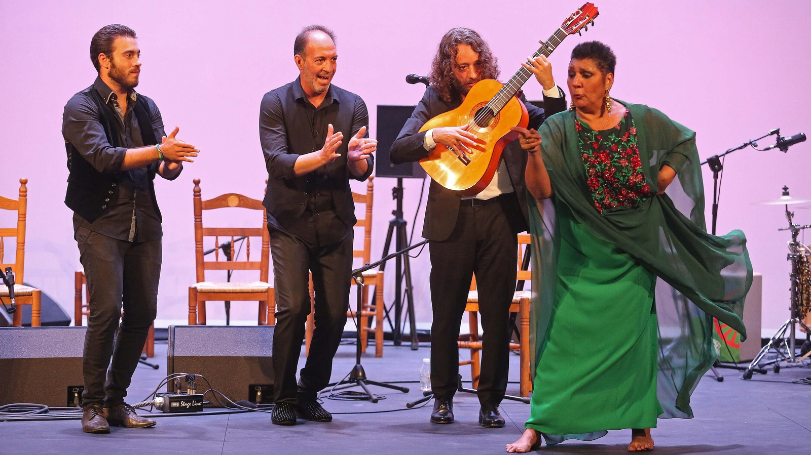 Remedios Amaya triunfa en la tercera noche de la Bienal de San Roque