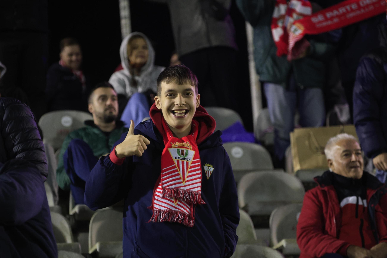 Búscate en el Nuevo Mirador durante el Algeciras - Villarreal B de Primera Federación