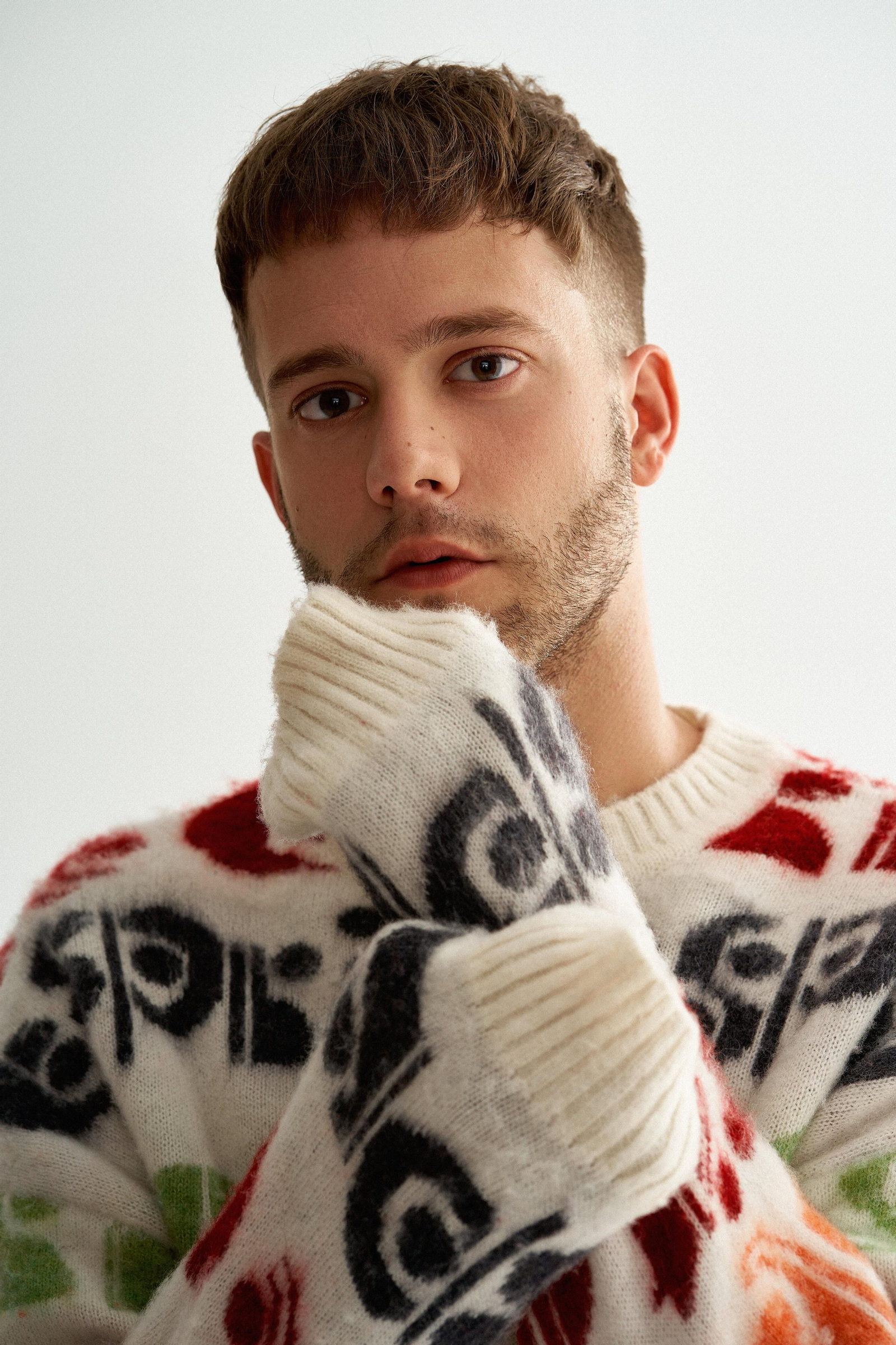 Con 30 años, Jaime Riba ha logrado un papel que lo pone frente al gran público en una serie de mucho éxito.